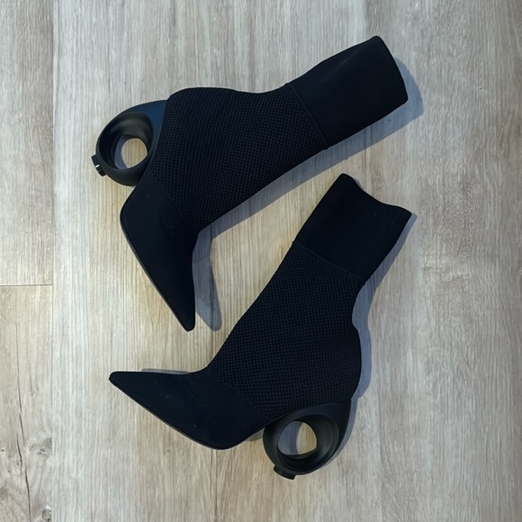 Burberry Runway Kimberly Mid High Elastic Boot sz 38 - Picture 2 of 15